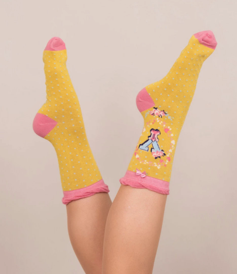 Budget π Mooch..... Powder Monogram 𧦠Socks Y βοΈ 2 Mooch..... Powder Monogram Socks Y