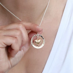 Mooch..... Peace Of Mind Silver Plated Hammered Heart In Circle Necklace Jewellery