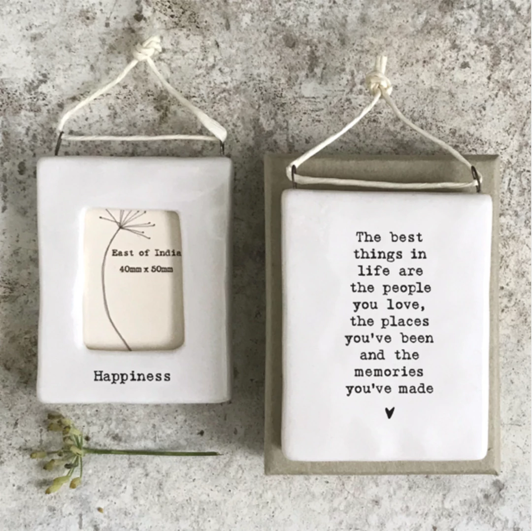 Wholesale β¨ Mooch-andover East Of India Porcelain Mini Hanging Frame - 'Happiness' π― 2 Mooch-andover East Of India Porcelain Mini Hanging Frame - 'Happiness'